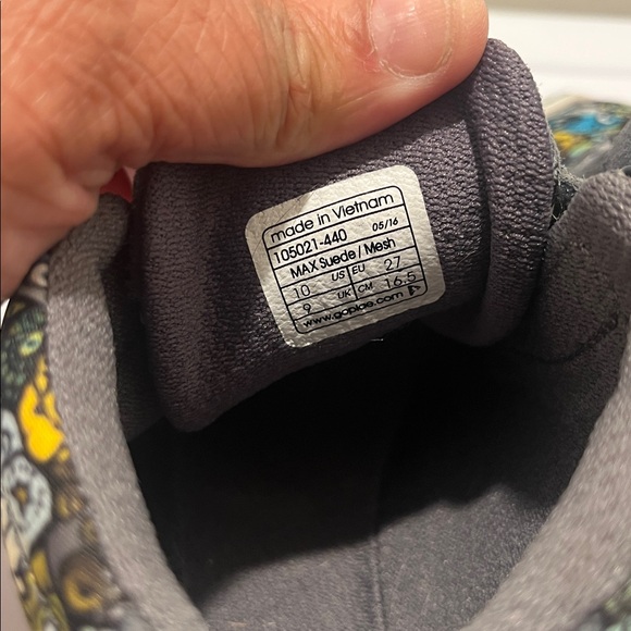 PLAE Kids Sneakers - Gray and Red with Multicolor Pattern - Picture 5 of 8